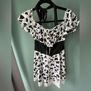 3 piece Halloween Costume 🐮🖤